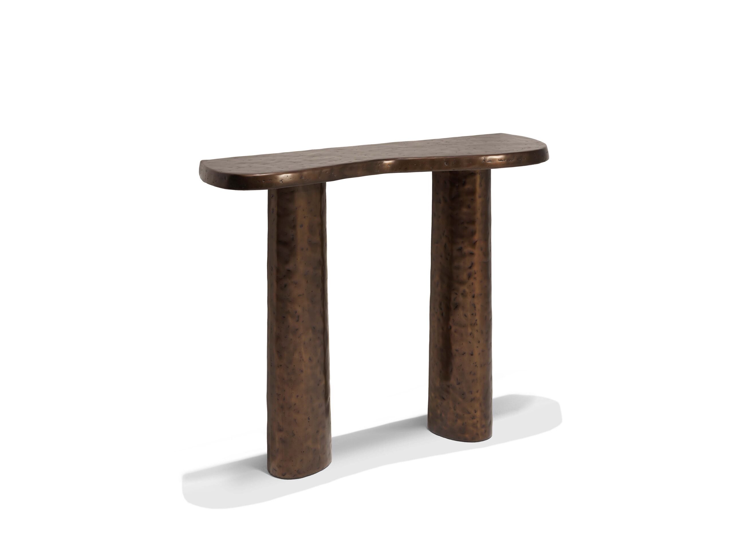 Linteloo Charles console table made of cast aluminum with a bronze finish. The table top has an organic shape.