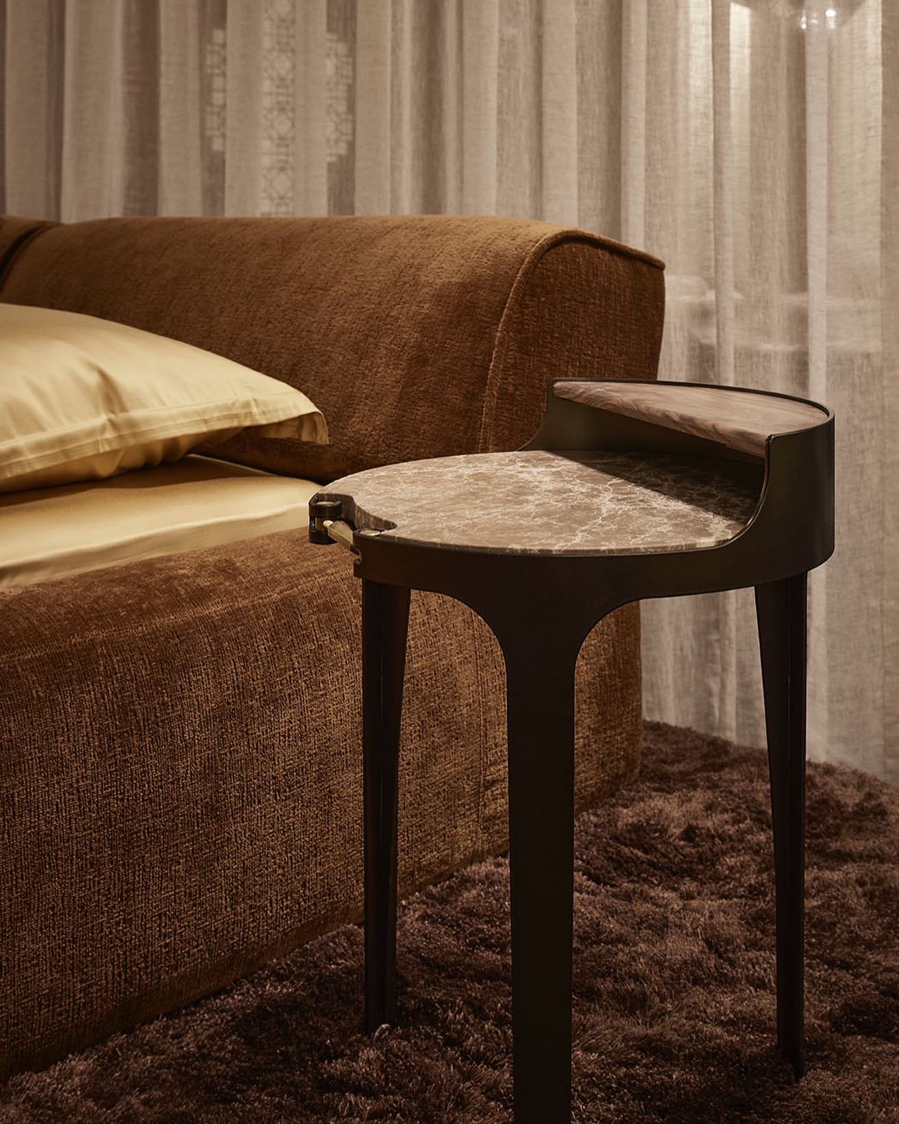 The new ‘Clamp’ bedside table. Its marble and walnut table top is embraced by a metal frame, connected with a beautiful brass clamp. Designed by Sjoerd Vroondland.

#linteloo #sjoerdvroonland #clamp 

Photography: @alexandervanbergephotography 
Styling: @bregjenix @circlestylingstudio
